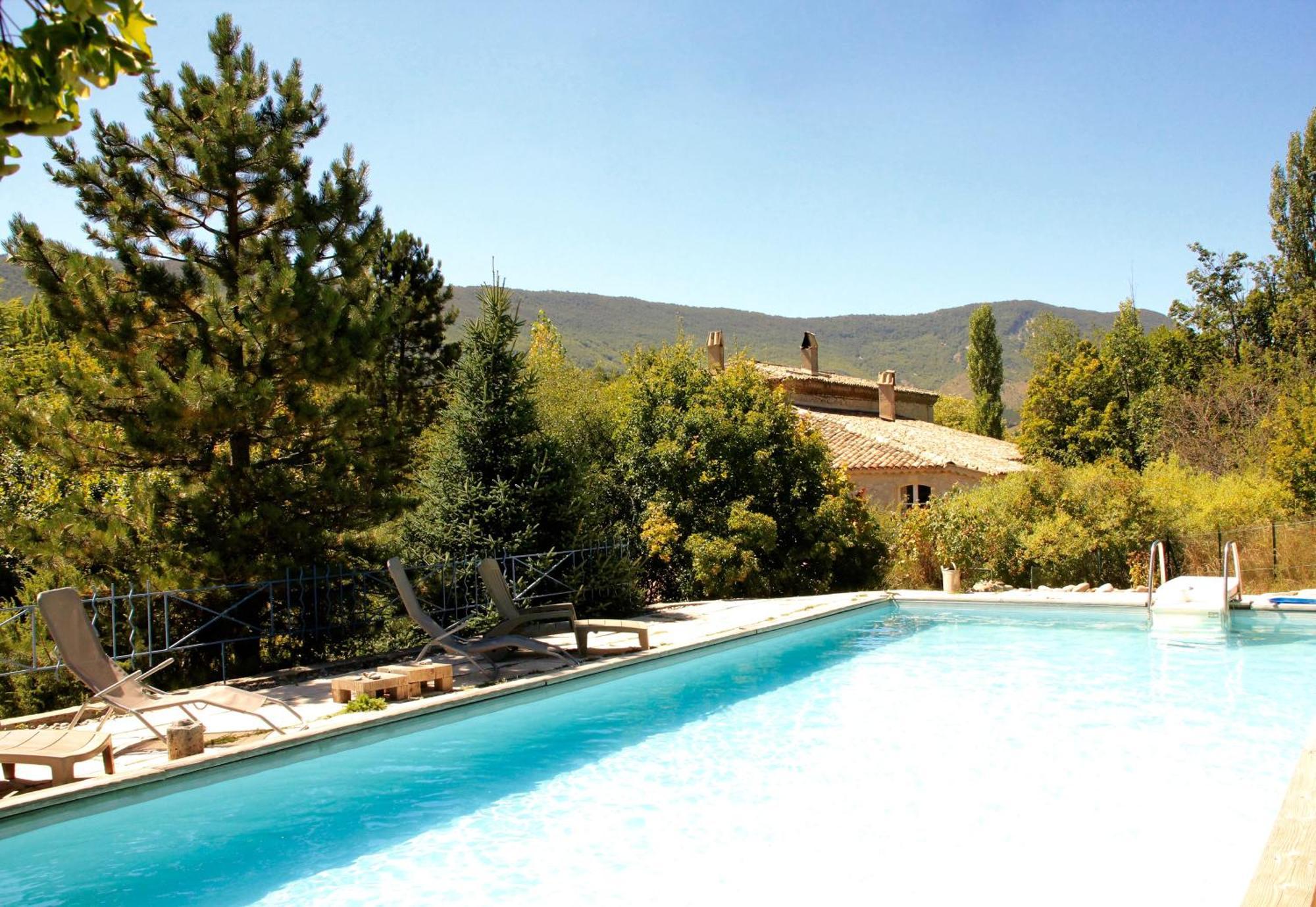 Le Moulin De La Viorne, Gite Avec Piscine Au Coeur De La Nature En Haute-Provence Les Omergues Esterno foto